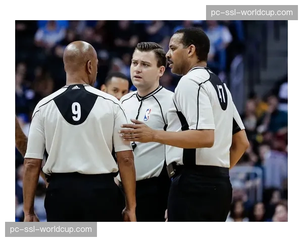 NBA竞赛委员会将于3月下旬会议，重点讨论最后两分钟裁判报告对教练临场调整的影响。