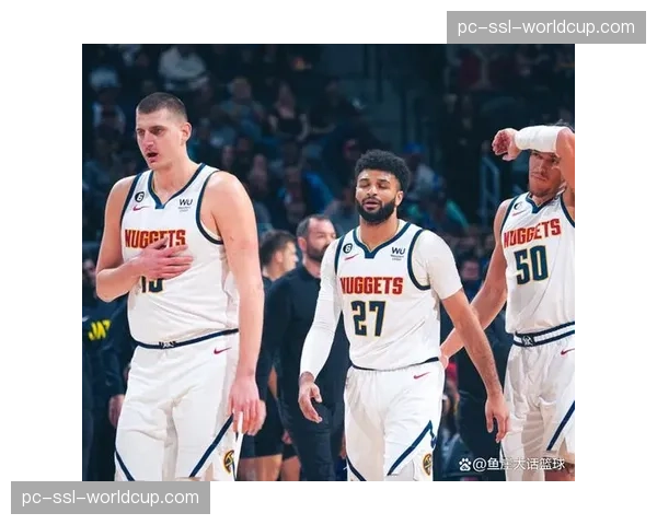 老鹰爆冷击败掘金,特雷-杨与德章泰-穆雷后场组合贡献9次抢断 老鹰爆冷击败掘金,特雷-杨与德章泰-穆雷后场组合贡献9次抢断